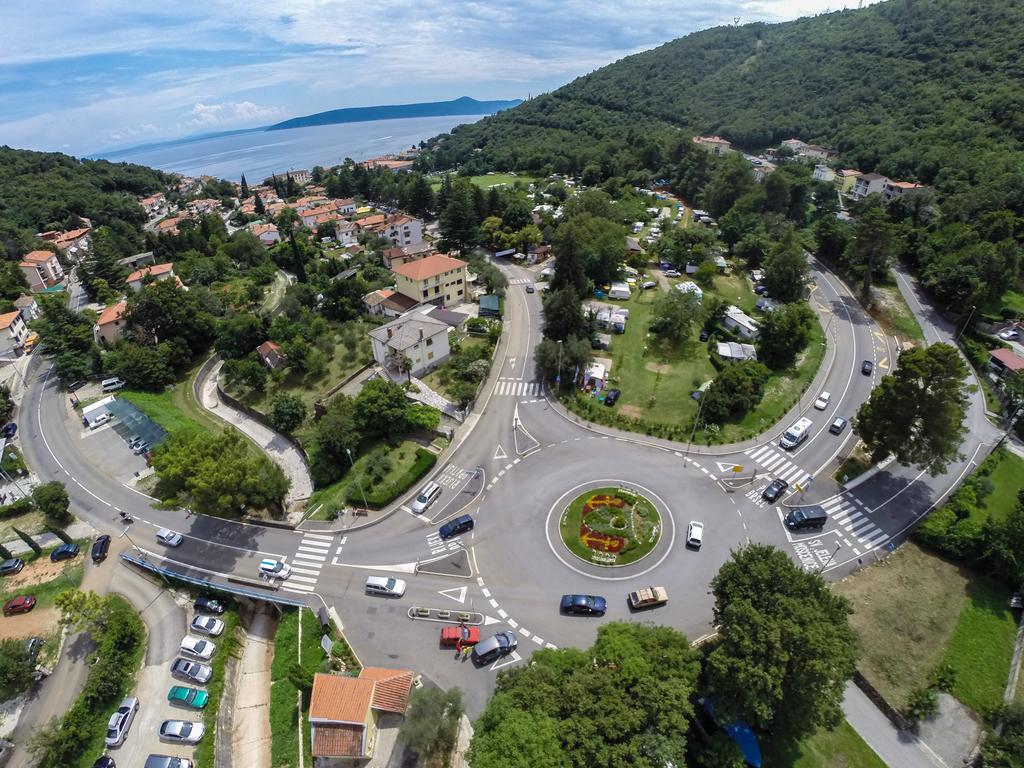 Apartments Mogorovic Мощеницька Драга Екстер'єр фото