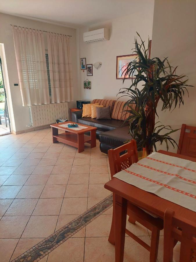 Apartments Mogorovic Мощеницька Драга Екстер'єр фото
