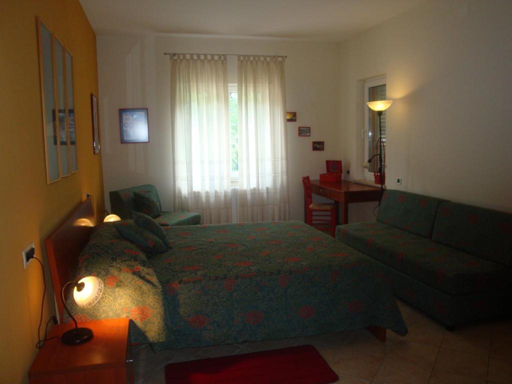 Apartments Mogorovic Мощеницька Драга Номер фото