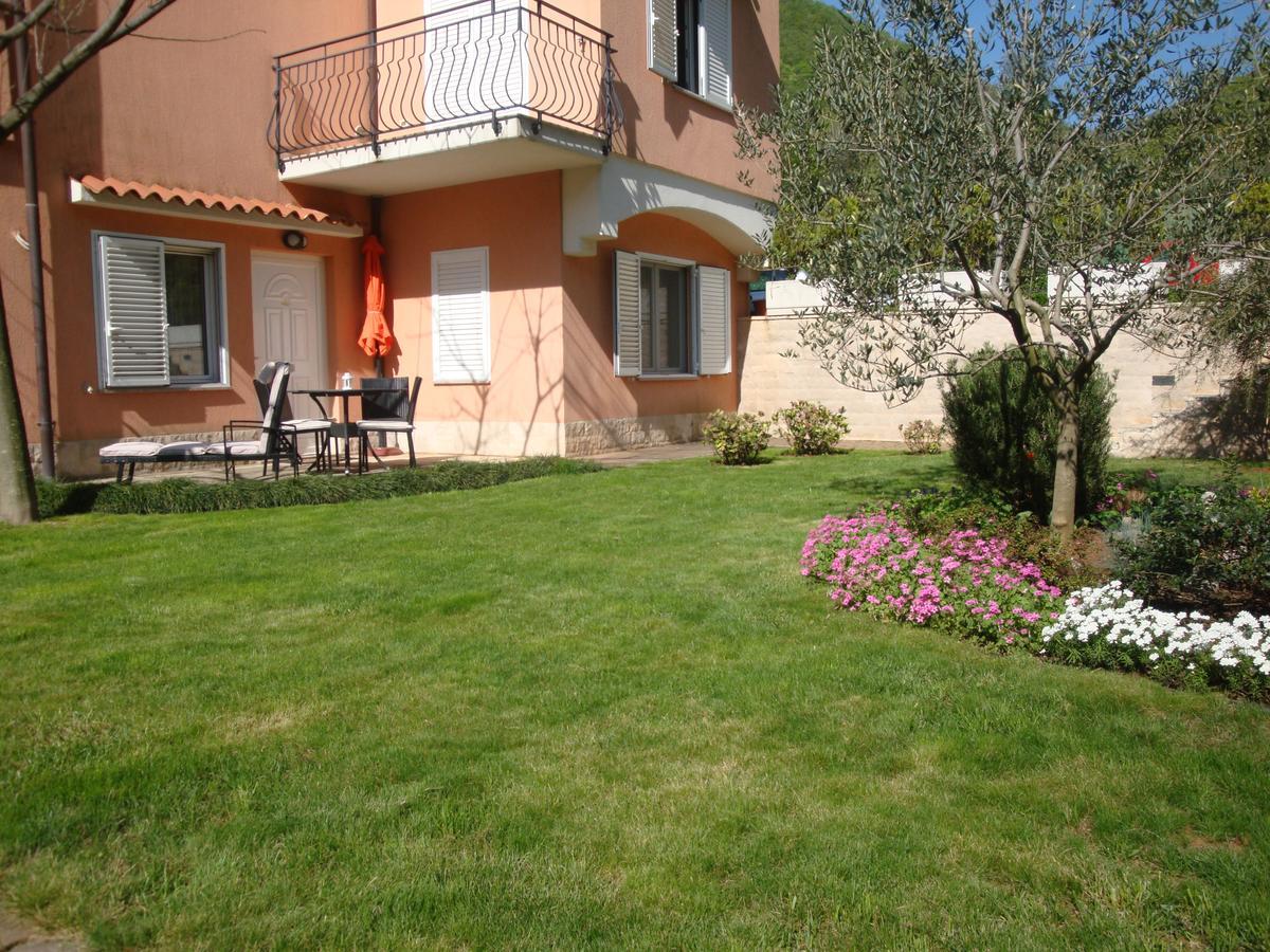 Apartments Mogorovic Мощеницька Драга Екстер'єр фото